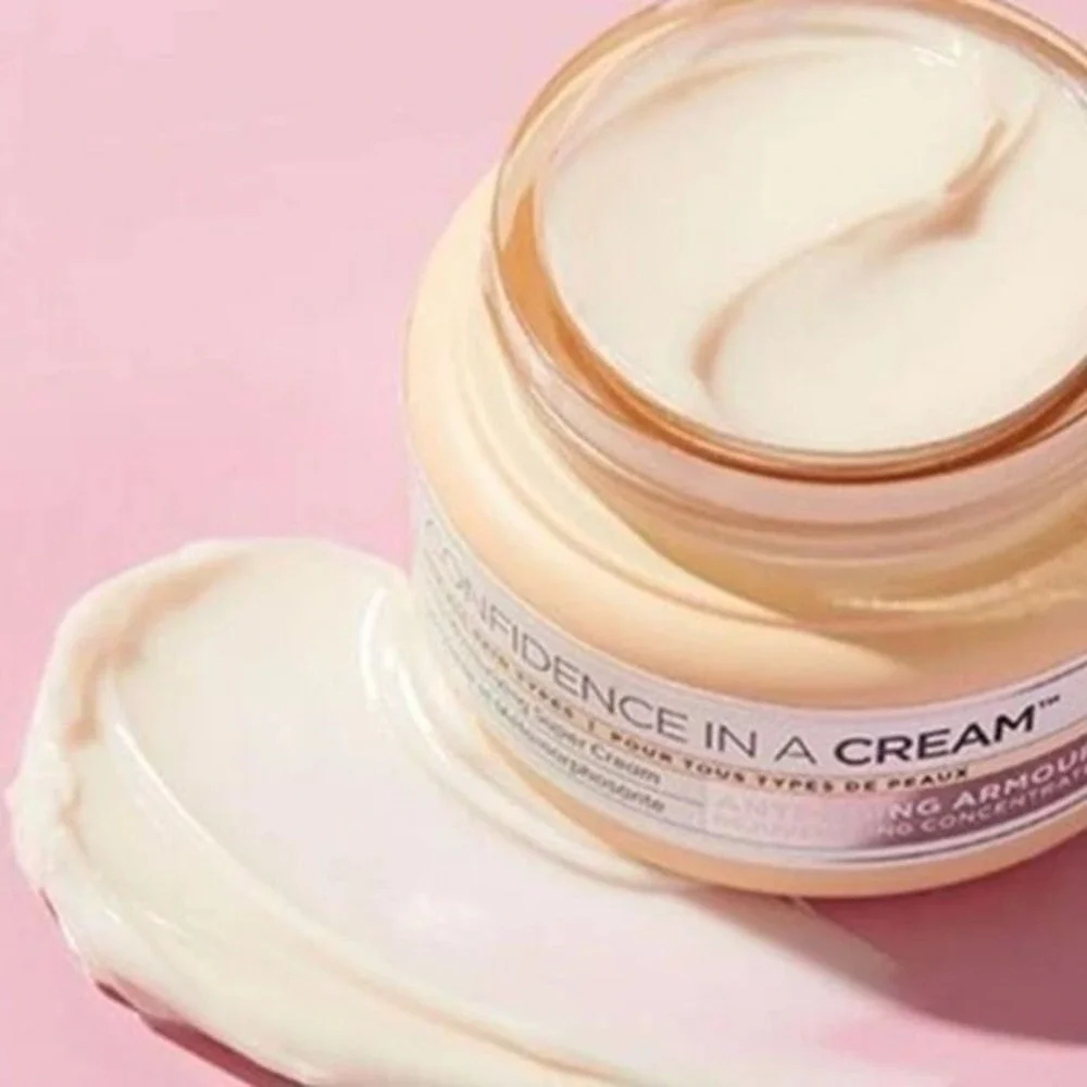IT Cosmetics Confidence In A Cream Transforming Moisturizing Super Cream